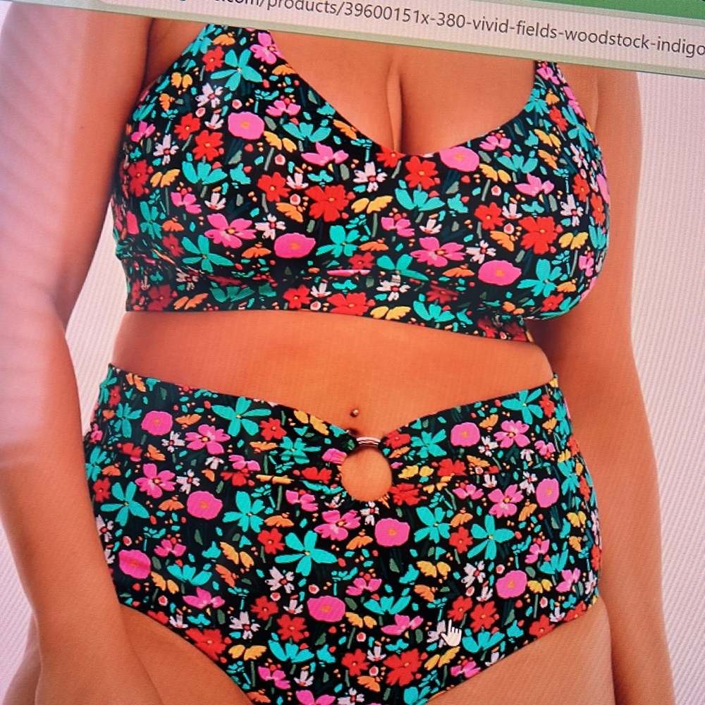Body Glove, Women’s Size 3X Woodstock Floral 2 Piece Bikini - Picture 9 of 10